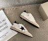 Женские кожаные кроссовки Golden Goose 2023-2024 белые с черной звездой