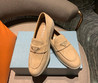 Женские замшевые лоферы Prada 2023-2024 бежевые