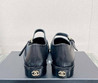 Женские кожаные туфли Chanel Mary Janes 2023-2024 черные
