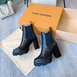 Женские кожаные ботинки Louis Vuitton Beaubourg 2023 черные