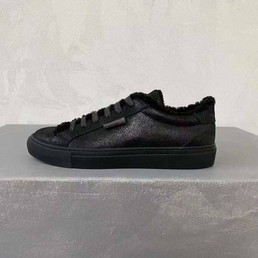 Женские кожаные кеды Brunello Cucinelli 2023 черные с мехом