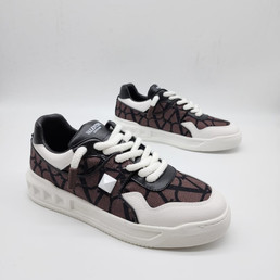 Мужские текстильные кроссовки Valentino 2023 коричневые