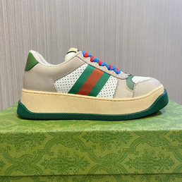 Женские комбинированные кроссовки Gucci 2023 бежевые с зеленым