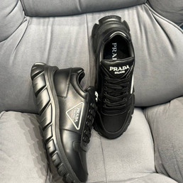 Мужские кожаные кроссовки Prada 2023 черные
