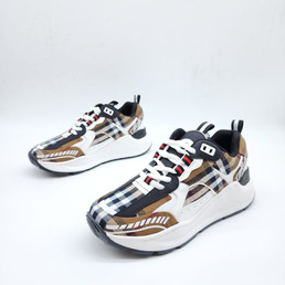 Женские комбинированные кроссовки Burberry 2023 синие с коричневым