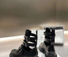 Женские кожаные ботинки Givenchy 2023 черные с ремешками