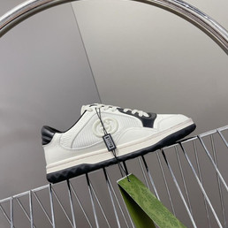 Женские комбинированные кроссовки Gucci 2023 белые с черным