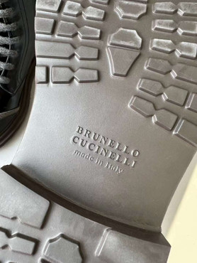 Женские кожаные ботинки Brunello Cucinelli 2023 черные со шнурками