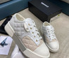Женские текстильные кроссовки Chanel 2023 белые с бежевым