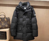 Женский пуховик Burberry 2023 черный с гусиным пером