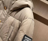 Женский пуховик Burberry 2023 бежевый
