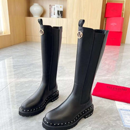 Женские кожаные сапоги Valentino 2023 черные