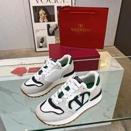 Женские замшевые кроссовки Valentino 2023 серые с зеленым