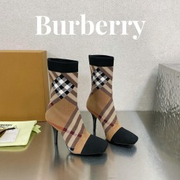 Женские текстильные сапоги Burberry 2023 на каблуке