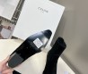 Женские замшевые сапоги Celine 2023 черные укороченные с металлическим носом