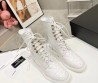 Женские кожаные ботинки Chanel 2023 белые на шнурках