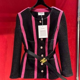 Женский жакет Chanel 2023 черный с розовыми полосками