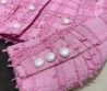 Женский жакет Chanel 2023 розовый с жемчужными пуговицами