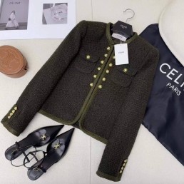 Женский жакет Celine 2023 черный с золотыми пуговицами