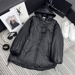 Женская куртка Saint Laurent 2023 черная удлиненная