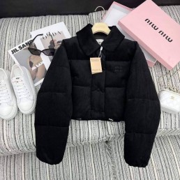 Женский вельветовый пуховик Miu Miu 2023 черный