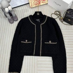 Женский кардиган Chanel 2023 черный с цепочкой