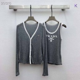Женский комплект кардиган и майка Prada 2023 серый