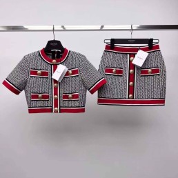 Женский костюм Balmain 2023 черно-белый с красным