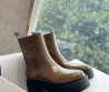 Женские кожаные сапоги Celine 2023 укороченные коричневые