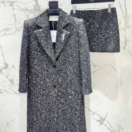 Женский костюм Valentino 2023 черный в крапину