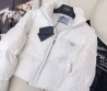 Женский пуховик Prada 2023 белый