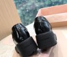 Женские кожаные лоферы Miu Miu 2023 черные на шнурках