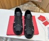 Мужские кожаные кроссовки на меху Valentino 2023 черные