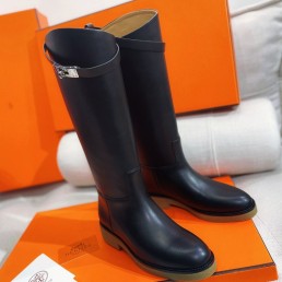 Женские кожаные сапоги Hermes 2023 с ремешком черные