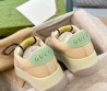 Женские кожаные кроссовки Gucci 2023 бежевые с зелеными вставками