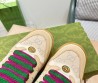 Женские кожаные кроссовки Gucci 2023 бежевые с разноцветными шнурками