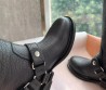 Женские кожаные сапоги Miu Miu 2023 черные с ремешками