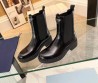 Женские кожаные сапоги Prada 2023 черные
