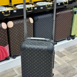 Чемодан Louis Vuitton 2023 черный с серым