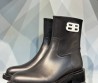 Женские укороченные сапоги Balenciaga 2023 черные на молнии