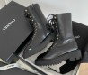 Женские кожаные ботинки Chanel 2023 черные с лакированным носом