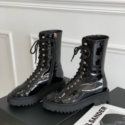 Женские кожаные ботинки Chanel 2023 лакированные черные