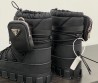 Женские луноходы Prada 2023 черные с накладным карманом
