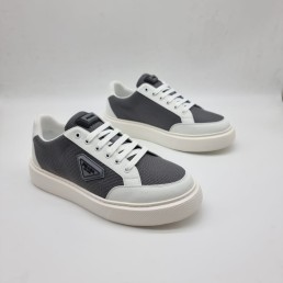 Мужские текстильные кеды Prada 2023 серые с белым