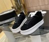 Женские замшевые кроссовки Chanel 2023 черные с мехом