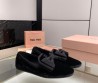 Женские бархатные мокасины Miu Miu 2023 черные с бантами