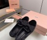 Женские бархатные мокасины Miu Miu 2023 черные с бантами