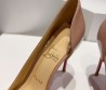 Женские кожаные туфли Christian Louboutin 2024 бежевые лакированные