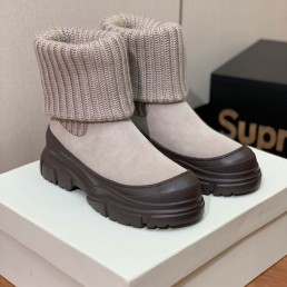 Женские замшевые сапоги Brunello Cucinelli 2024 бежевые