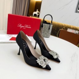 Женские атласные туфли Roger Vivier 2014 черные